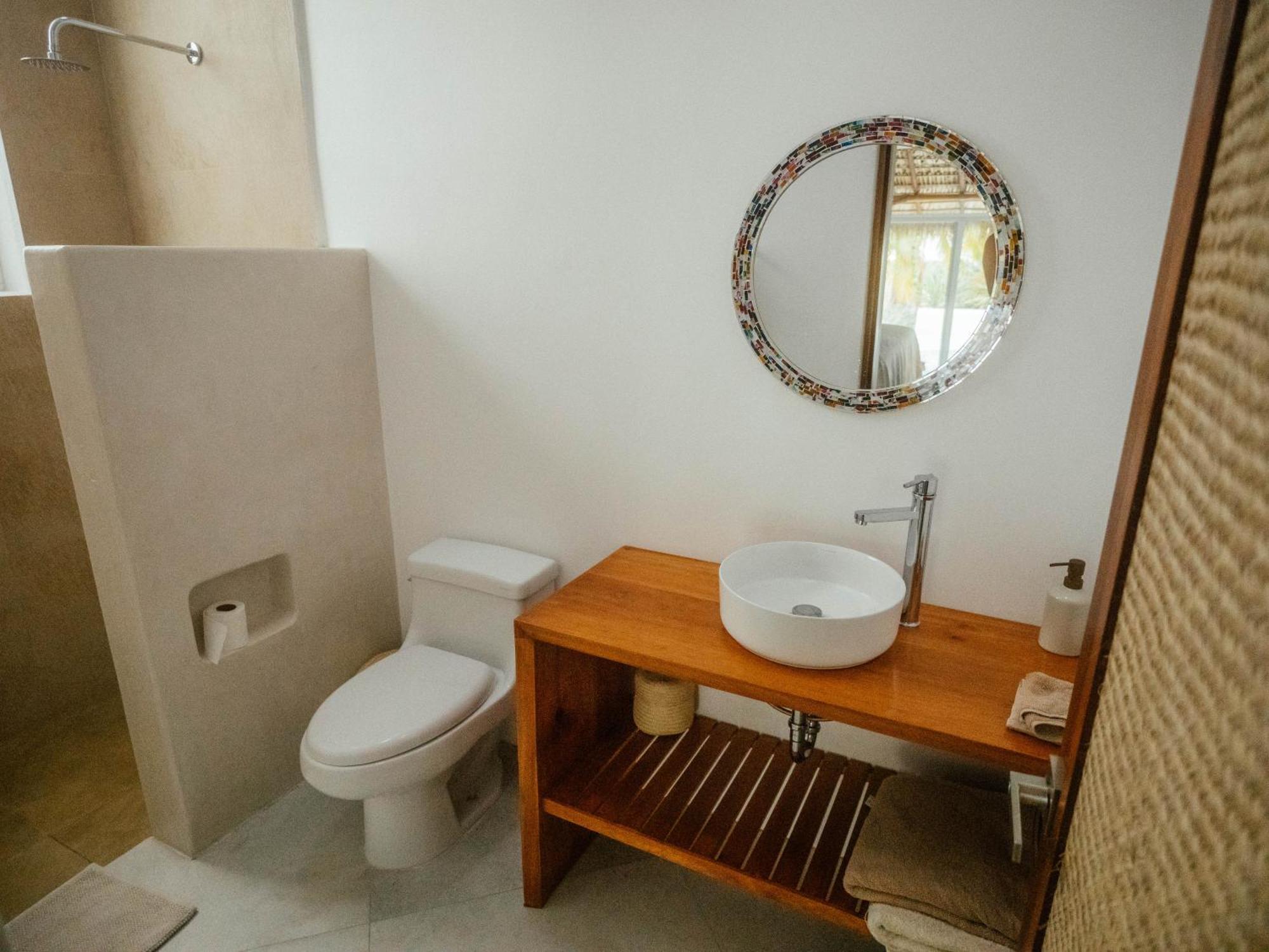 Casa La Bomba Villa ปูแอร์โตเอสกอนดิโด ภายนอก รูปภาพ